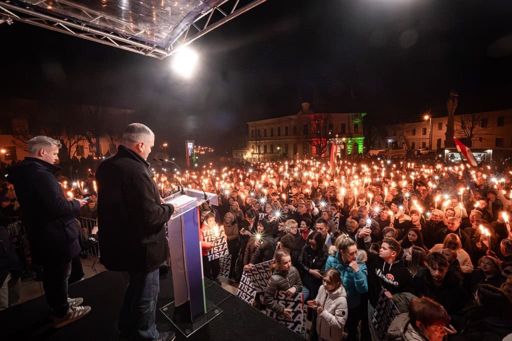 TISZA országjárás, Szekszárd – fotó a magyartisza.hu galériájából