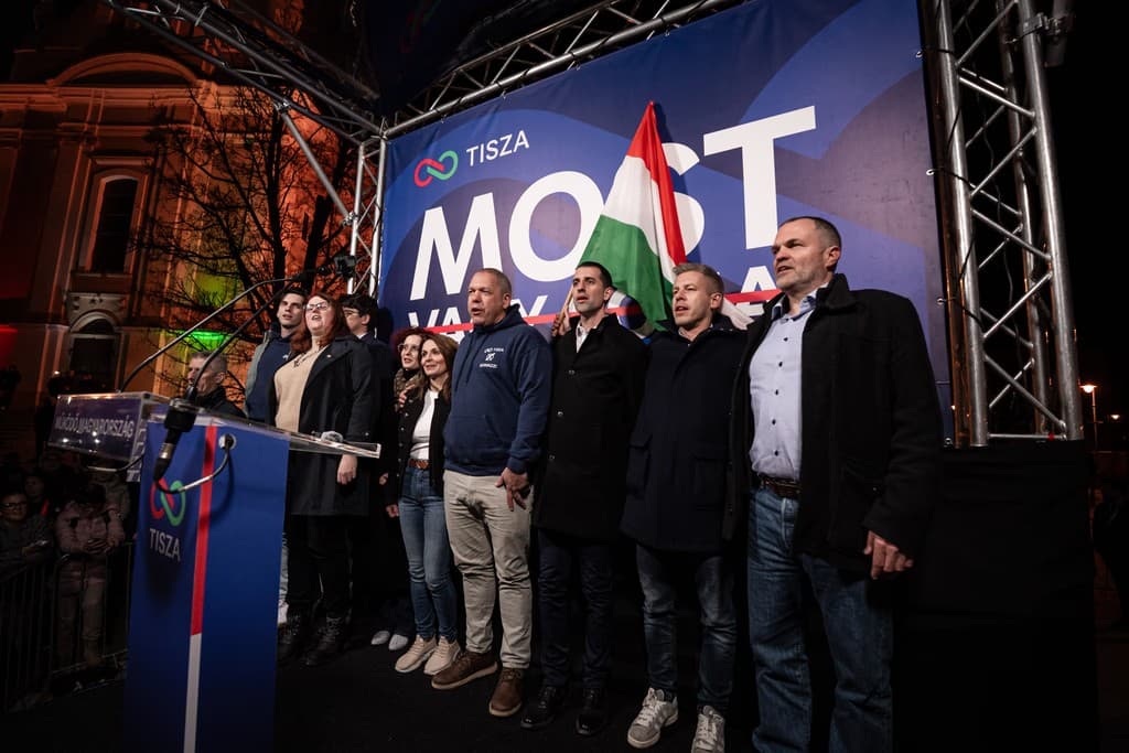 TISZA országjárás, Szekszárd – fotó a magyartisza.hu galériájából