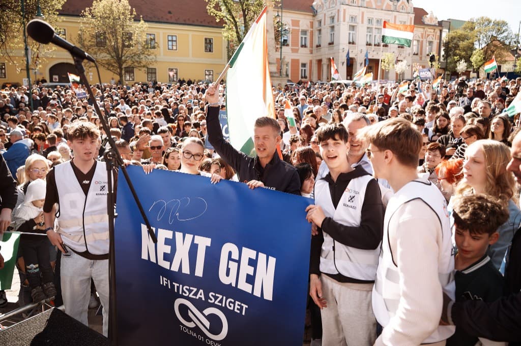 TISZA országjárás, Szekszárd – fotó a magyartisza.hu galériájából